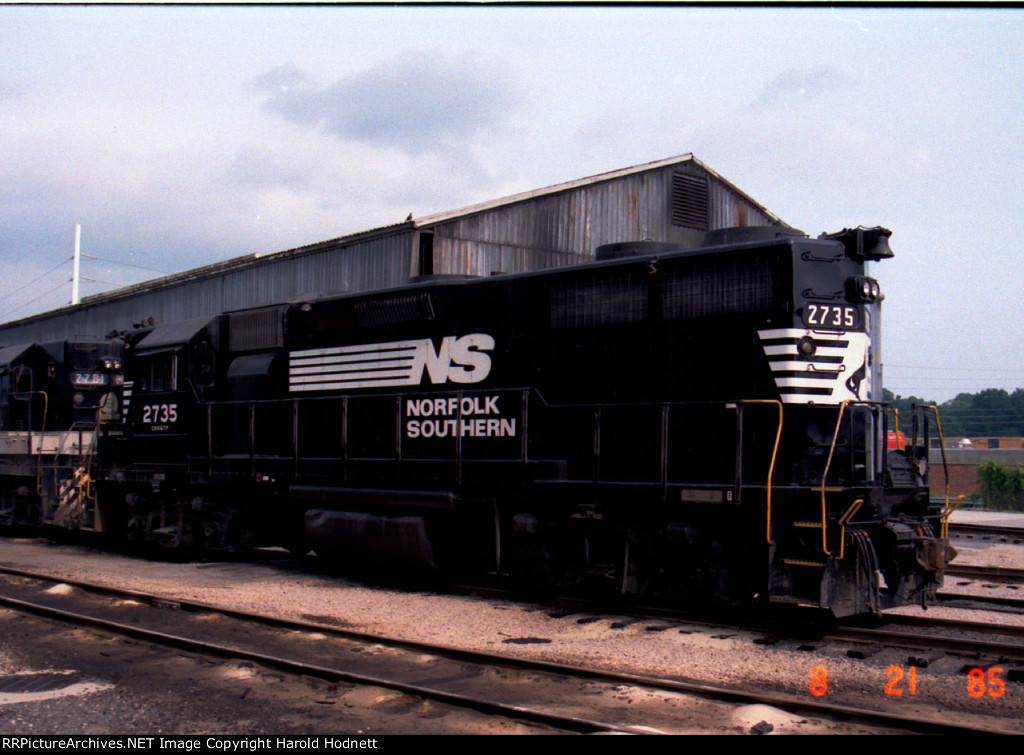 NS 2735